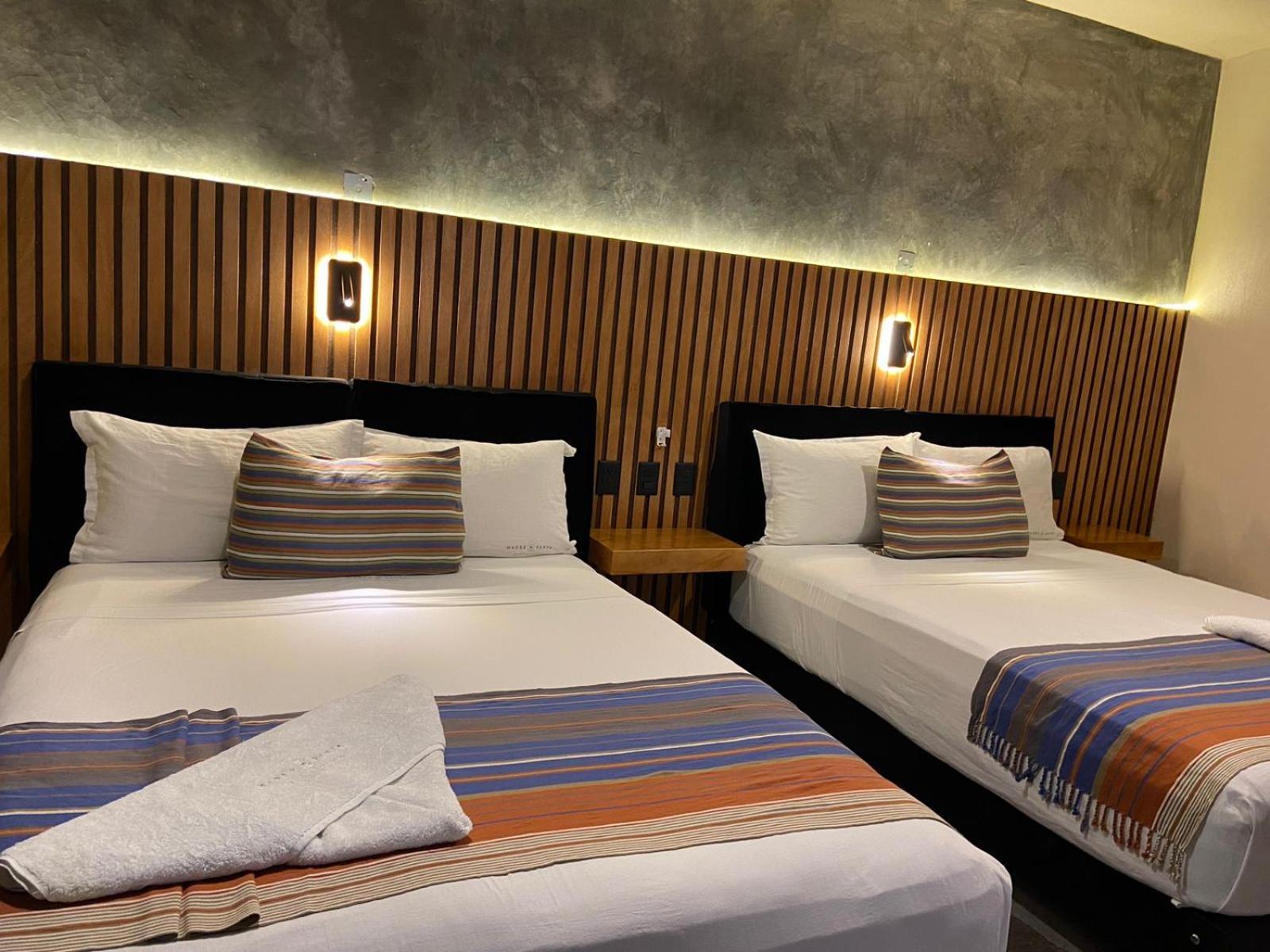 Hotel Aeropuerto Tuxtla Gutierrez Ernesto Garcia チアパ・デ・コルソ エクステリア 写真
